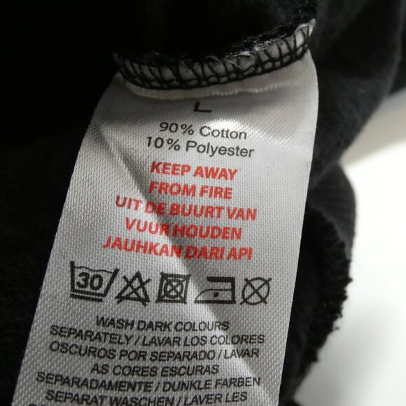 Disney Black Sweatshirt 101 Da;mations Adult size L Cotton Polyester Fun Puppies - Picture 6 of 7